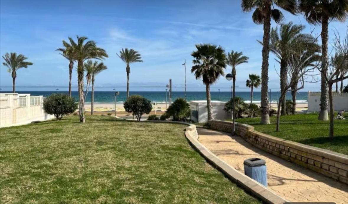 All In One Ground Floor With Terrace Next To Sea El Campello Exterior photo